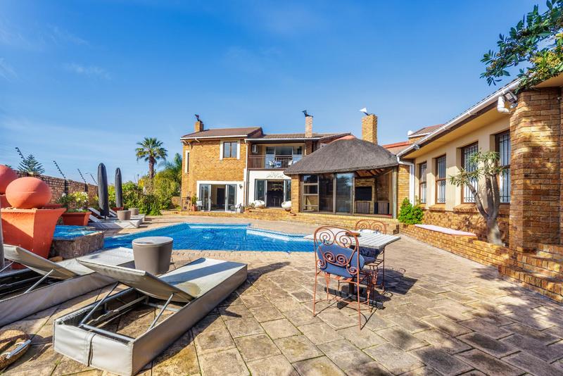 7 Bedroom Property for Sale in Eversdal Heights Western Cape